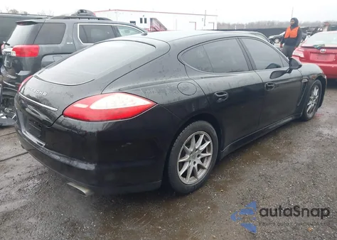 2011 Porsche Panamera 4 из США, поврежденный, VIN WP0AA2A70BL017956